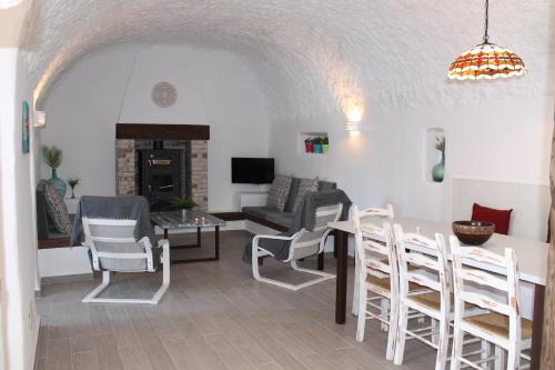 Freila House | Elevated Stays at Cuevas Adonia - Oceanfront & Pet Friendly