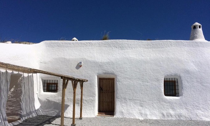 Baza House | Discover Cuevas del Cipres: Pet-Friendly Oceanfront Retreat
