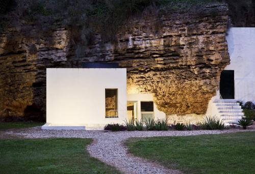 Cordoba House | Discover Cuevas del Pino: Oceanfront Retreat for All