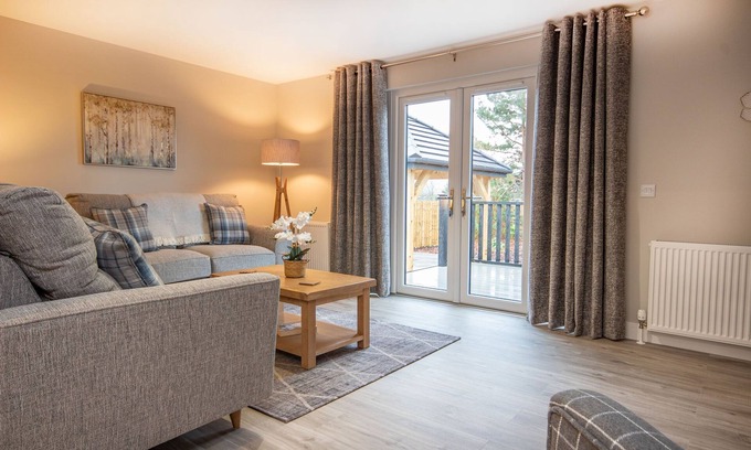Culloden Moor House | Exceptional Culloden Moor Holiday Home with Family Kitchen