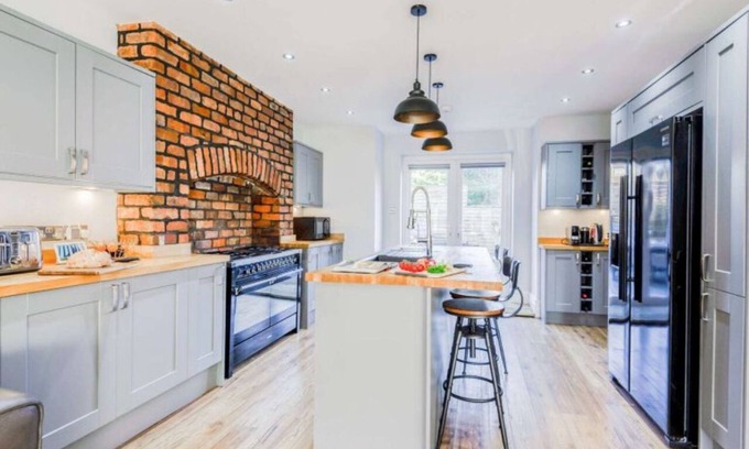Southport House | Relax at Cumberland House with Spa and Family-Friendly Options