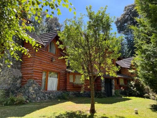 Puerto Manzano Ski Chalet | Child-Friendly Cuncumen Casa de Montaña | Guest Rated 10/10
