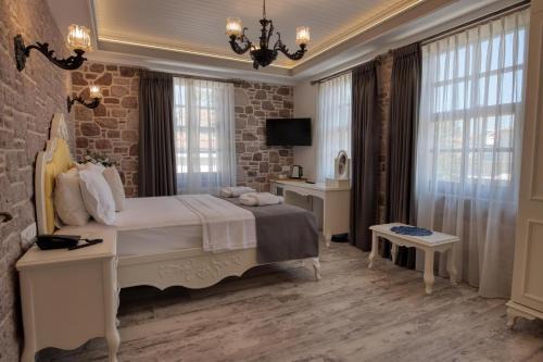 Ayvalik Hotel | Experience Comfort at Cunda Taka - Rated 9/10 by Guests!