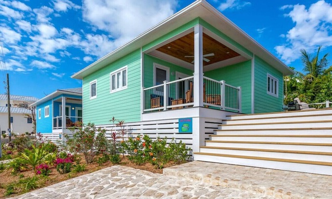 Great Guana Cay Cottage | Guest Rated 10/10 at Curly Tail Cottage, Guana Cay Retreat