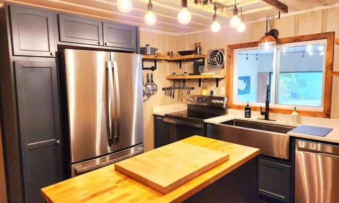 Doniphan House | Idyllic Current River Cottage by Mark Twain National Forest
