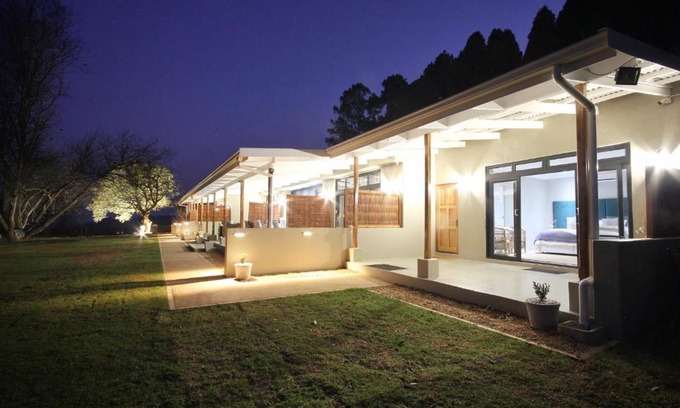 Curry's Post Bed & Breakfast | Inviting Curry's Post Bed & Breakfast with Ocean View Amenities