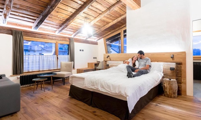 Tirano Hotel | Eco-Friendly Retreat at Curt di Clement Hotel - 4 Stars