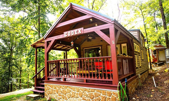 Murfreesboro Cabin | Guest Rated 10/10: Family & Pet-Friendly Ocean View Cabin