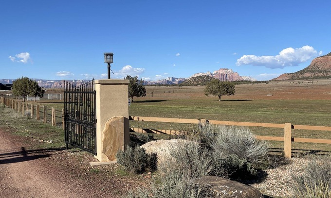 Apple Valley House | Exclusive Home with Pool on 40 Acres Overlooking Zion