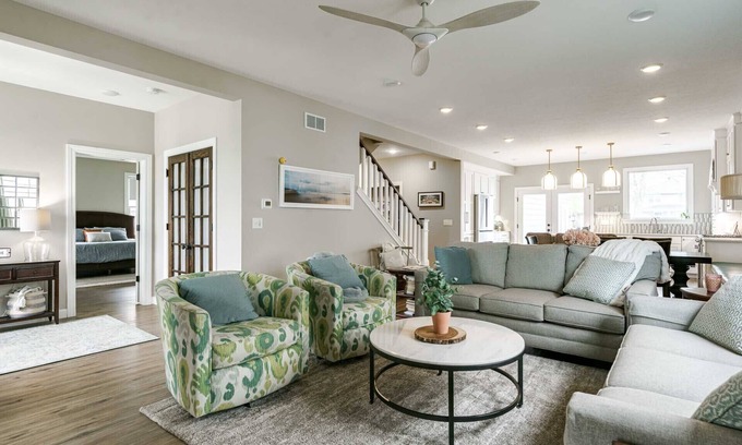 Northeast South Bend House | Unique Home Under the Dome: Walk to Campus with Spa