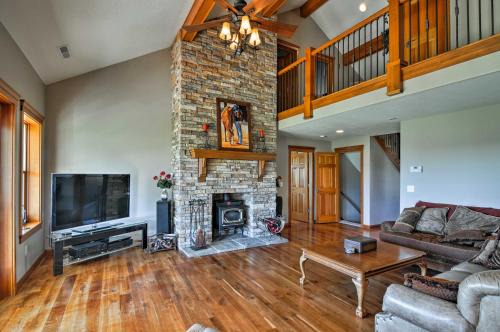 Boulder House | Cozy Home with Decks in Boulder - Ideal for Park Lovers!