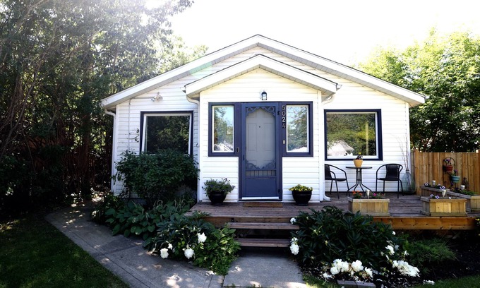 Sylvan Lake Cabin | Charming Cabin Steps from the Lake with Amazing Amenities