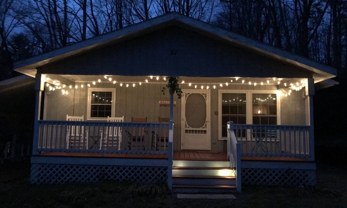 Black Mountain Cottage | Charming Cottage: Family & Pet Friendly Near Black Mountain