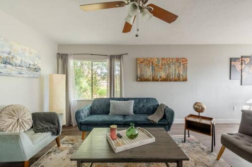 University Heights Apartment | Charming Downtown Retreat near Depot Park for Families