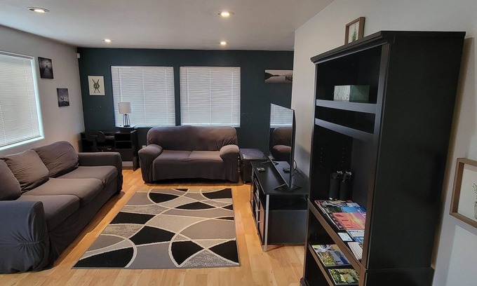 Mountain View House | Charming Duplex in Mt. View - Rated 10/10 by Guests