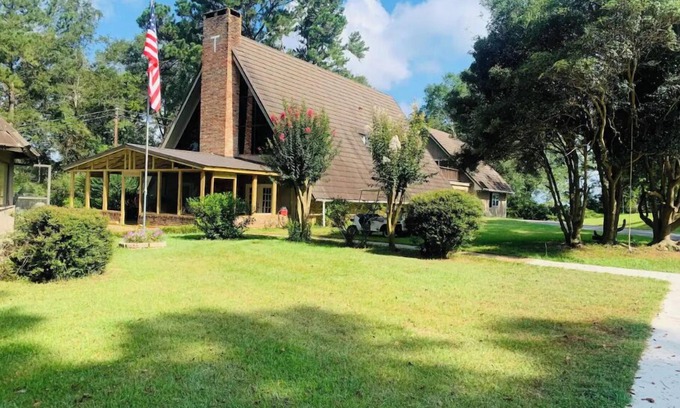 Moss Apartment | Cozy Retreat in a Safe, Quiet Location - Guest Rated 9.8