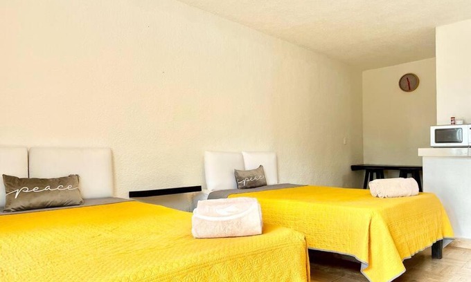 Zona Hotelera Apartment | Cozy Studio in Hotel Zone with Pool & Pet-Friendly Perks