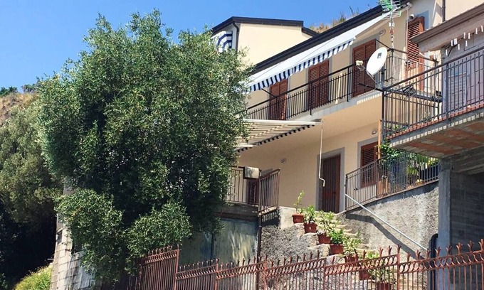 Marina di Pisciotta Apartment | Relax at Cutrì Holiday Home Cilento with Oceanfront Views