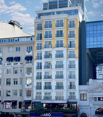 Gumussuyu Mahallesi Hotel | Discover CVK Taksim Hotel Istanbul: 4-Star Stay with Spa