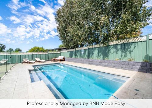 Dubbo House | Cypress Point - Pool Entertainer, Pets Allowed