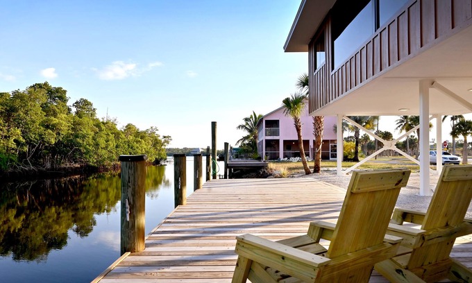 Everglades City House | Experience Cypress Cottage: 10/10 Rated Family Retreat