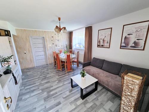 Drawno Apartment | Discover Cztery Kąty: Oceanfront Retreat with Pet-Friendly Perks