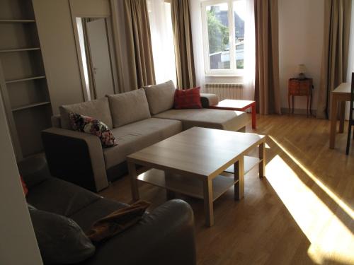 Augustow Apartment | Guest Rated 9.8: Family-Friendly Stay at Cztery Pory Roku
