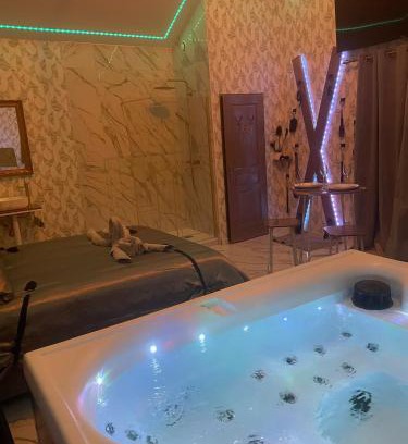 Frenouville Hotel | Escape to Désirs d'une nuit - La désirée with Spa Bliss