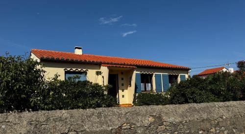 Sorede Villa | Relaxing Oceanfront Retreat - 4-Star Family-Friendly Escape