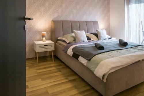 Sarvar Apartment | Top-Rated Dévai-LUX Apartman in Sárvár for Families