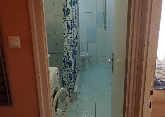 Oroshaza Apartment | Top-Rated Dózsa Apartman Orosháza: Pet & Child Friendly