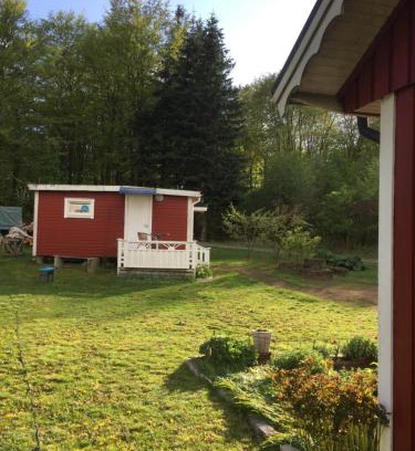Tvaaker Cabin | Family-Friendly Stay at Dövared with Top-Rated Comfort