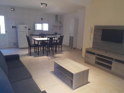 Guaymallen Apartment | Guest Rated 10/10: Dúplex Complejo Condarco, Pet Friendly