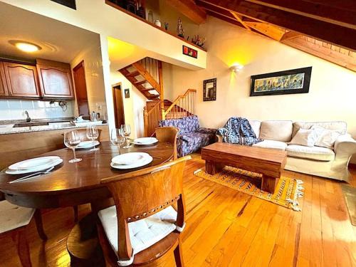 Esterri D'Aneu Apartment | Dúplex de muntanya amb vistes by RURAL D'ÀNEU