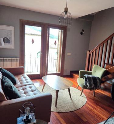 Camprodon Apartment | Stylish Duplex in Central Camprodón - Rated 9.8 by Guests