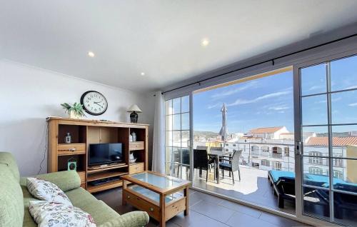 Fornells Apartment | Oceanfront Dúplex Fornells Carme 3 - Rated 9.3 by Guests