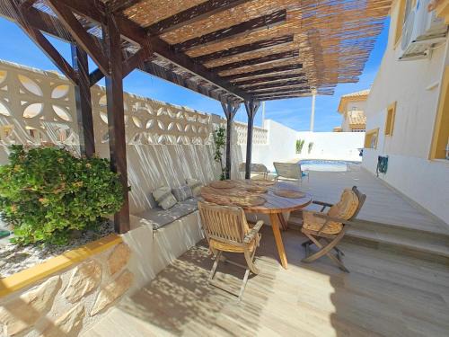 Playa Paraiso House | Inviting Mediterranean Duplex with Pool and Outdoor Dining