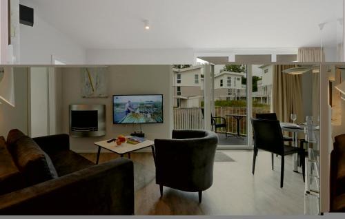Travemuende Apartment | Premium Dünenvilla Superior: 5-Star Family-Friendly Oasis