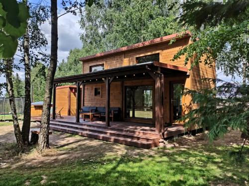 gmina Perlejewo Cabin | Family-Friendly Dębowe Siedlisko Chechłówka with Hot Tub