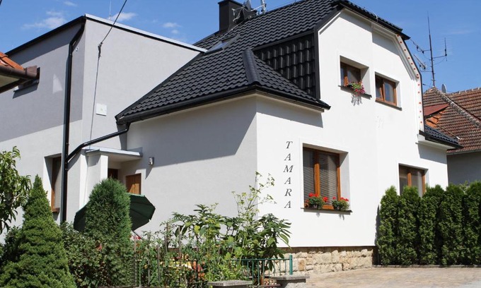Luhacovice Apartment | Guest Rated 10/10 at Dům Tamara - Family-Friendly Retreat