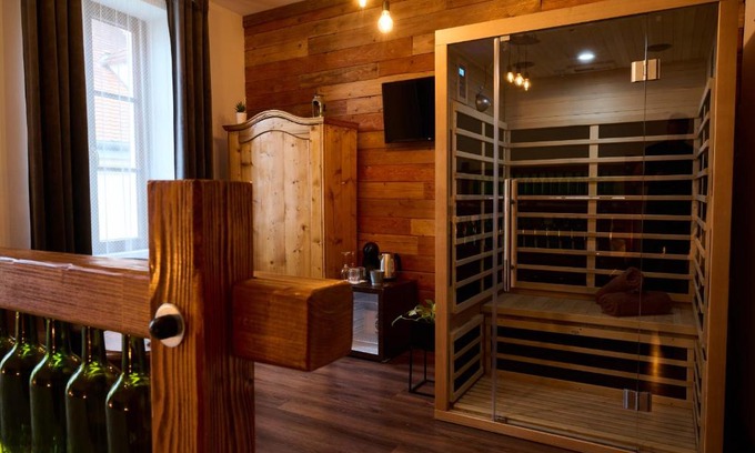 Znojmo House | Pet-Friendly Retreat at Dům u lázní - Rated 8.6/10!
