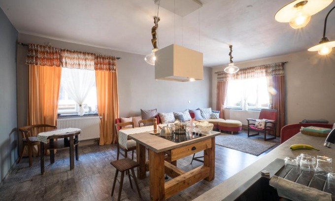 Ceska Kamenice House | Pet-Friendly Retreat at Dům V Centru – Rated 9/10