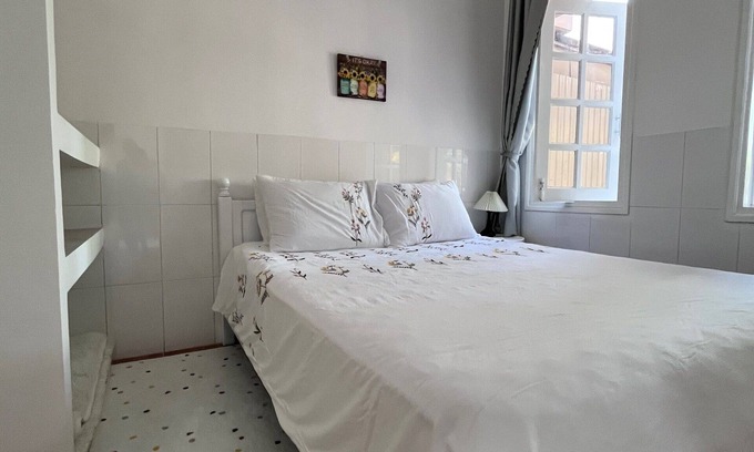Central Mui Ne Beach House | Dứa Homestay Mũi Né