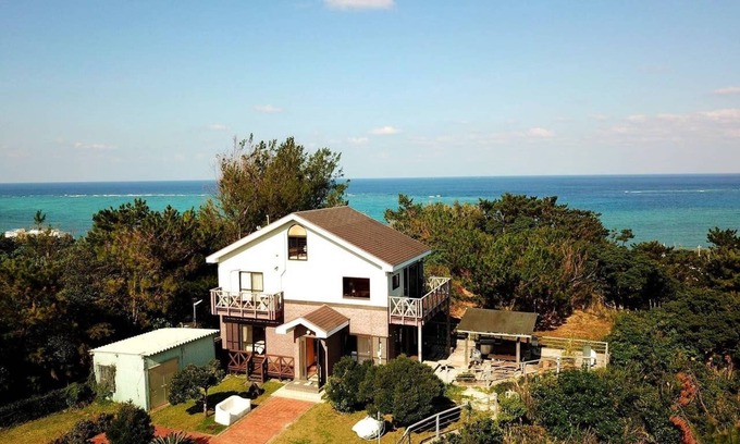 Tancha House | Seaview 5BR House in Onna, Steps from the Beach