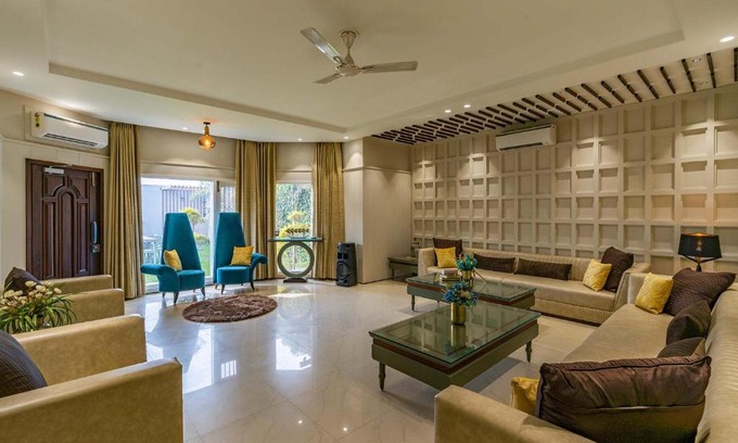 Ranjit Avenue Villa | Discover D'Amour: Amritsar Haven with Outdoor Deck & Fun