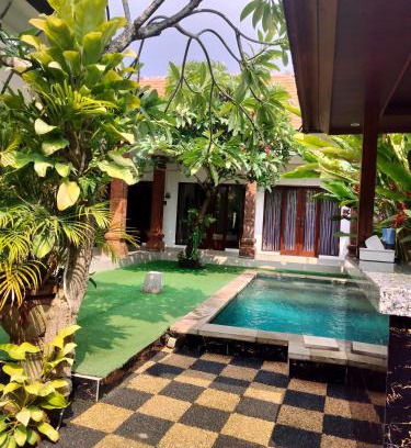 Tanjungbenoa House | Inviting D&D Homestay with Oceanfront Pool and Restaurant