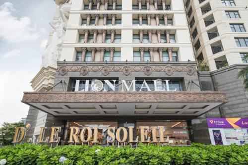 Quang An Apartment | D Le Roi Soleil Premium Suites