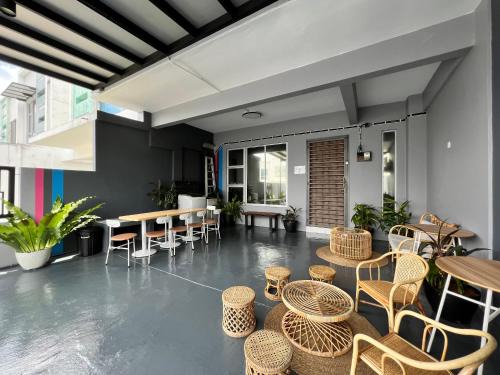 Bukit Indah 2 House | Family-Friendly D' Niice Garden: 7 Mins to Legoland