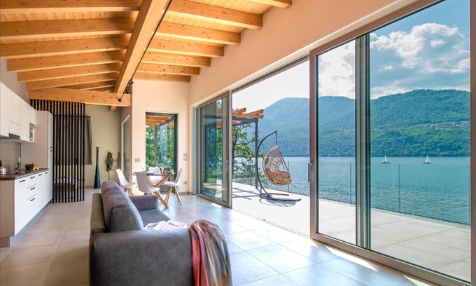 Agrano Apartment | Experience d'Ocalée Holiday at Lago d'Orta - 9.9/10 Rated!