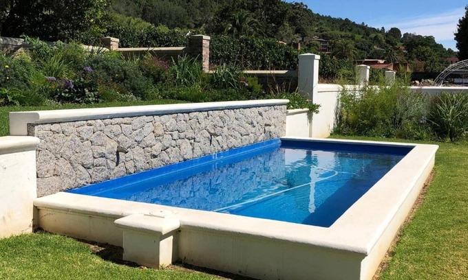 Paarl House | Top-Rated d'Olyfboom Guest Rooms with Pool & Breakfast